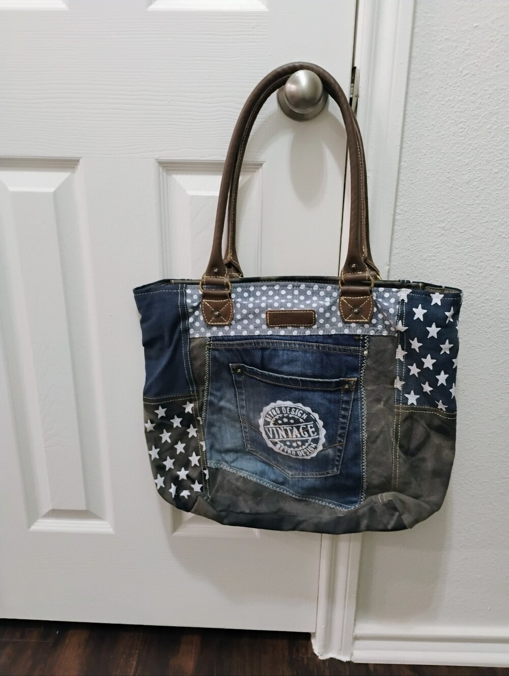 New Patchwork Denim Tote Bag with Star Print - Blue